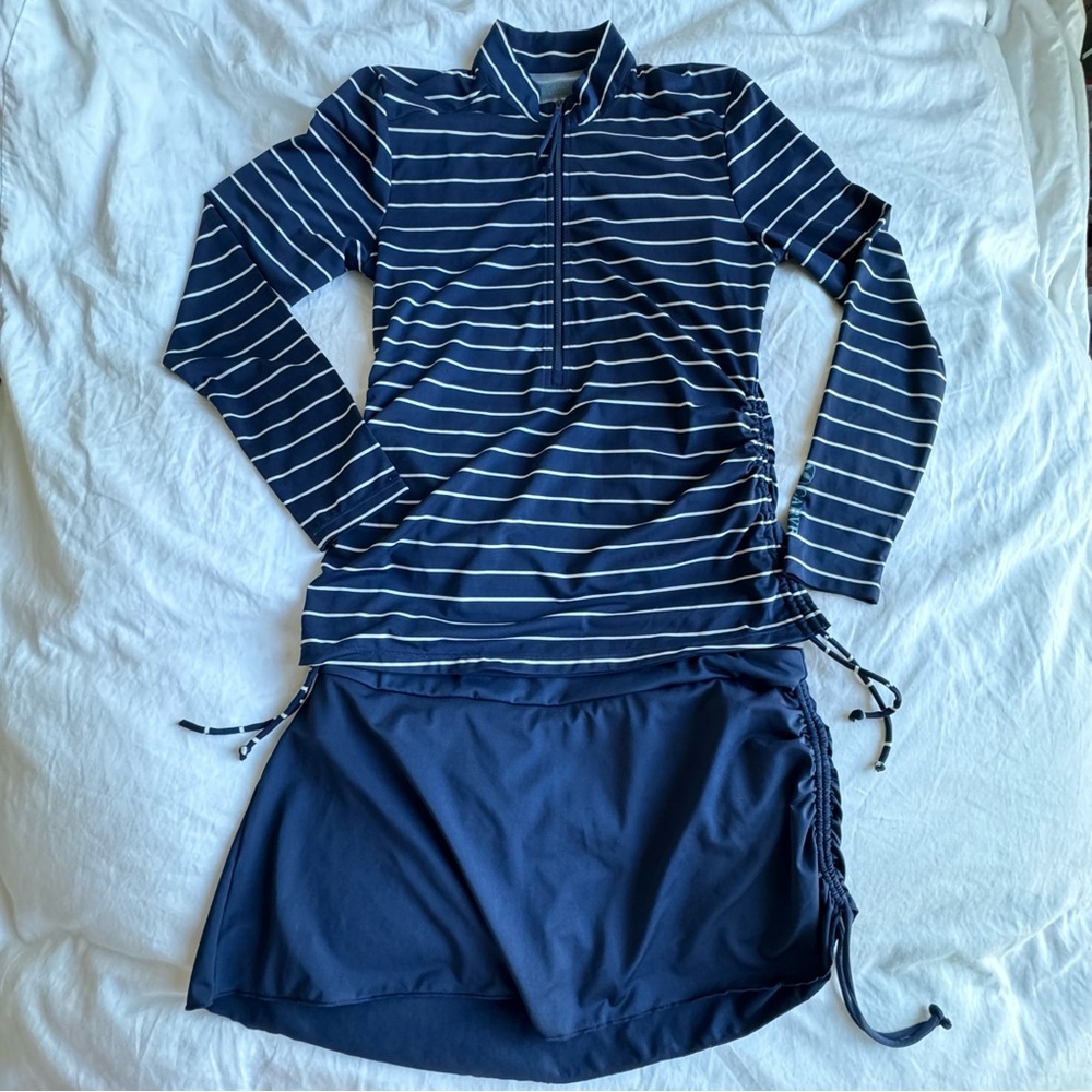 ⚡️🚚 MOVING SALE! REI Carve Designs Cruz Rashguard